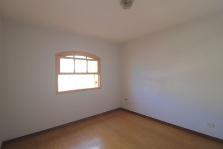 Casa para alugar com 140m², 3 quartos e 2 vagasSuíte