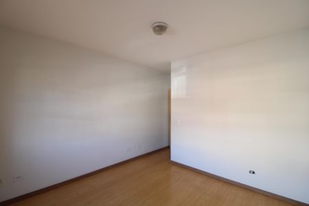 Casa para alugar com 140m², 3 quartos e 2 vagasSuíte