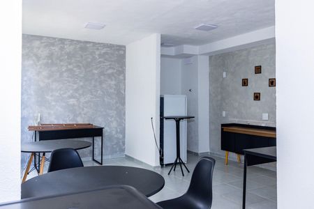 Apartamento para alugar com 31m², 2 quartos e sem vaga Apartamento para alugar com 31m², 2 quartos e sem vagaÁrea comum - Salão de festas