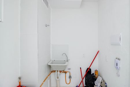 Apartamento para alugar com 31m², 2 quartos e sem vaga Apartamento para alugar com 31m², 2 quartos e sem vagaLavanderia