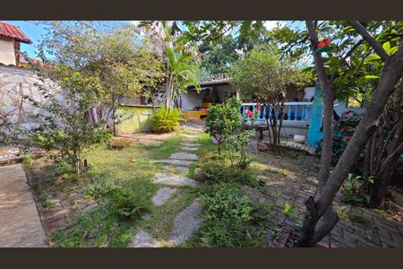 Casa à venda com 360m², 4 quartos e 2 vagas