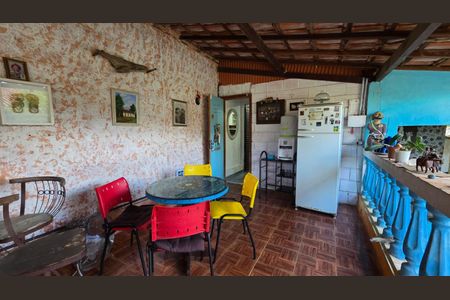 Casa à venda com 360m², 4 quartos e 2 vagas