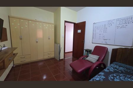 Casa à venda com 360m², 4 quartos e 2 vagas