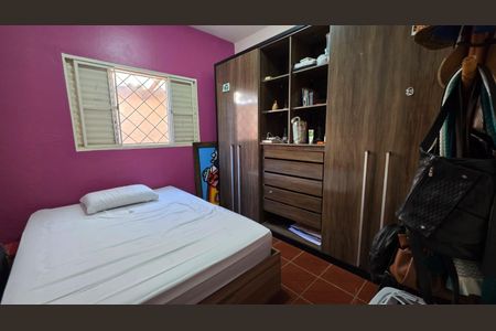 Casa à venda com 360m², 4 quartos e 2 vagas