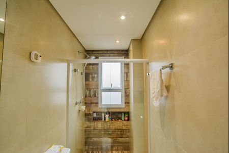 Apartamento à venda com 184m², 4 quartos e 4 vagas Apartamento à venda com 184m², 4 quartos e 4 vagasBanheiro da Suíte 1