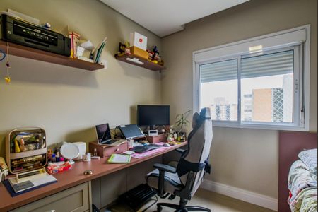 Apartamento à venda com 184m², 4 quartos e 4 vagas Apartamento à venda com 184m², 4 quartos e 4 vagasSuíte 2