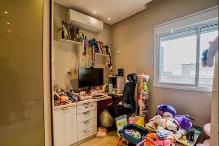 Apartamento à venda com 184m², 4 quartos e 4 vagas Apartamento à venda com 184m², 4 quartos e 4 vagasSuíte 1