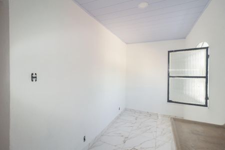Casa para alugar com 80m², 2 quartos e sem vaga Casa para alugar com 80m², 2 quartos e sem vagaCozinha