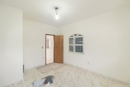 Quarto 1 de casa para alugar com 2 quartos, 80m² em Senador Vasconcelos, Rio de Janeiro