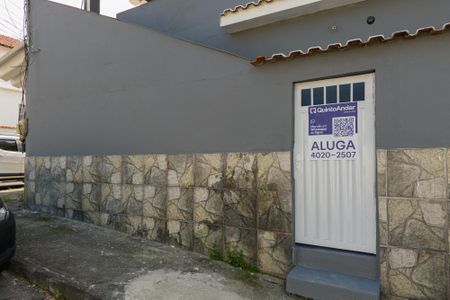 Casa para alugar com 80m², 2 quartos e sem vaga Casa para alugar com 80m², 2 quartos e sem vagaFachada