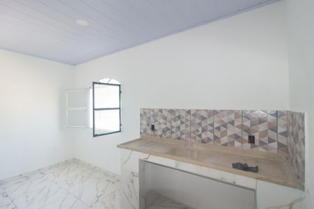 Casa para alugar com 80m², 2 quartos e sem vaga Casa para alugar com 80m², 2 quartos e sem vagaCozinha
