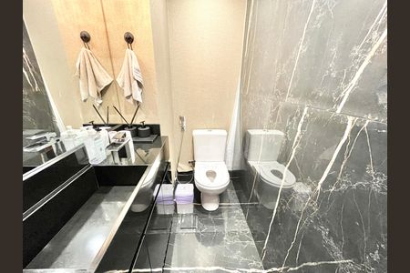 Apartamento à venda com 189m², 3 quartos e 3 vagasLavabo