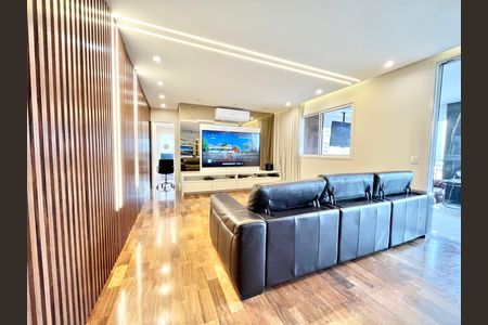 Apartamento à venda com 189m², 3 quartos e 3 vagasSala
