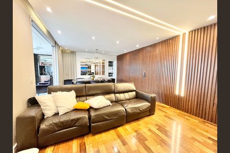 Apartamento à venda com 189m², 3 quartos e 3 vagasSala