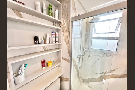 Apartamento à venda com 189m², 3 quartos e 3 vagasBanheiro da Suíte 1