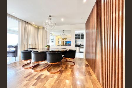 Apartamento à venda com 189m², 3 quartos e 3 vagasSala