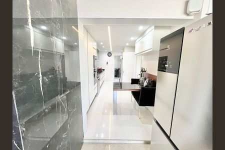 Apartamento à venda com 189m², 3 quartos e 3 vagasCozinha