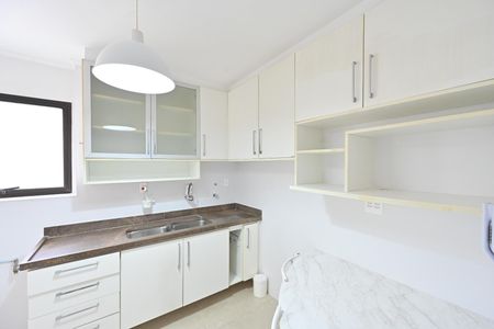 Apartamento à venda com 72m², 2 quartos e 1 vaga Apartamento à venda com 72m², 2 quartos e 1 vagaCozinha