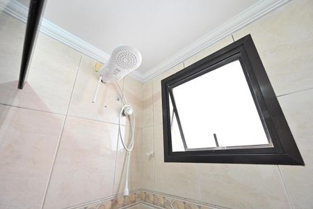 Apartamento à venda com 72m², 2 quartos e 1 vaga Apartamento à venda com 72m², 2 quartos e 1 vagaBanheiro Social