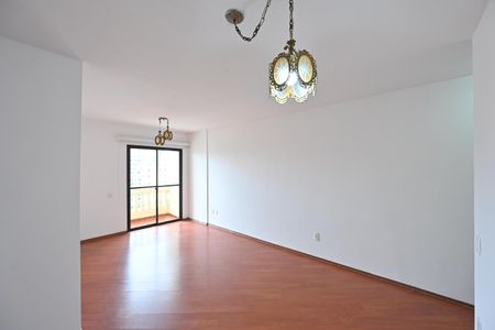 Apartamento à venda com 72m², 2 quartos e 1 vaga Apartamento à venda com 72m², 2 quartos e 1 vagaSala