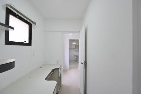 Apartamento à venda com 72m², 2 quartos e 1 vaga Apartamento à venda com 72m², 2 quartos e 1 vagaQuarto de Serviço