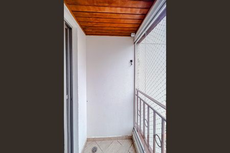 Apartamento para alugar com 76m², 3 quartos e 2 vagasVaranda