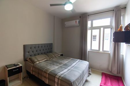 Apartamento à venda com 75m², 3 quartos e 1 vaga Apartamento à venda com 75m², 3 quartos e 1 vagaSuíte