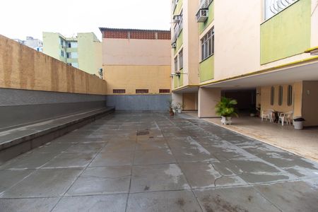 Apartamento à venda com 75m², 3 quartos e 1 vaga Apartamento à venda com 75m², 3 quartos e 1 vagaÁrea comum