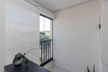 Apartamento para alugar com 63m², 2 quartos e 1 vaga Apartamento para alugar com 63m², 2 quartos e 1 vagaSacada