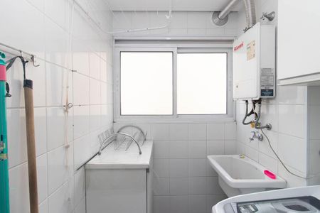 Apartamento para alugar com 63m², 2 quartos e 1 vaga Apartamento para alugar com 63m², 2 quartos e 1 vagaCozinha e Área de Serviço