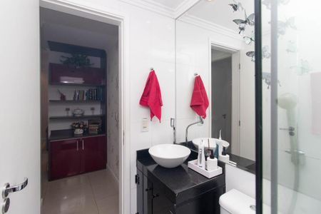 Apartamento para alugar com 63m², 2 quartos e 1 vaga Apartamento para alugar com 63m², 2 quartos e 1 vagaBanheiro