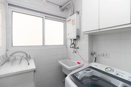 Apartamento para alugar com 63m², 2 quartos e 1 vaga Apartamento para alugar com 63m², 2 quartos e 1 vagaCozinha e Área de Serviço