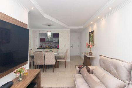 Apartamento para alugar com 63m², 2 quartos e 1 vaga Apartamento para alugar com 63m², 2 quartos e 1 vagaSala