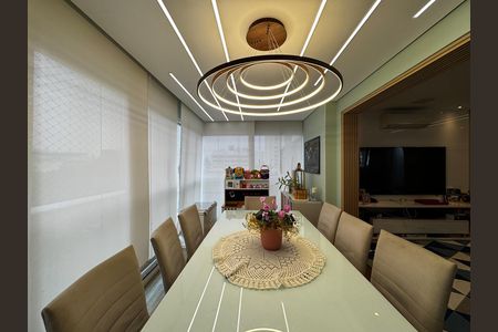 Apartamento à venda com 163m², 3 quartos e 3 vagas