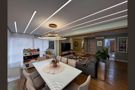 Apartamento à venda com 163m², 3 quartos e 3 vagas