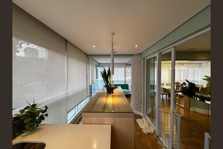 Apartamento à venda com 163m², 3 quartos e 3 vagas