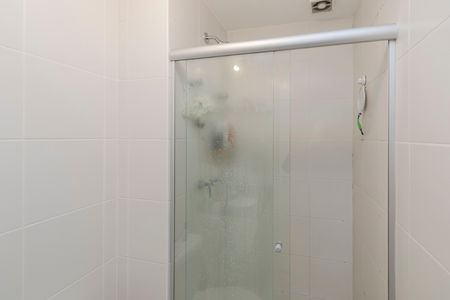 Apartamento à venda com 47m², 1 quarto e 1 vaga Apartamento à venda com 47m², 1 quarto e 1 vagaBanheiro da suíte