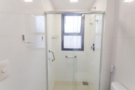 Apartamento para alugar com 70m², 2 quartos e 2 vagas Apartamento para alugar com 70m², 2 quartos e 2 vagasBanheiro da Suíte