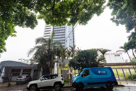 Apartamento para alugar com 70m², 2 quartos e 2 vagas Apartamento para alugar com 70m², 2 quartos e 2 vagasFachada
