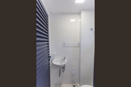 Apartamento para alugar com 70m², 2 quartos e 2 vagas Apartamento para alugar com 70m², 2 quartos e 2 vagasBanheiro de serviço