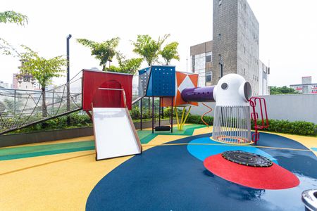 Apartamento para alugar com 70m², 2 quartos e 2 vagas Apartamento para alugar com 70m², 2 quartos e 2 vagasÁrea comum - Playground