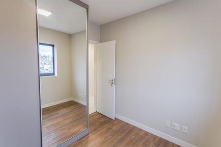 Apartamento para alugar com 70m², 2 quartos e 2 vagas Apartamento para alugar com 70m², 2 quartos e 2 vagasQuarto 2