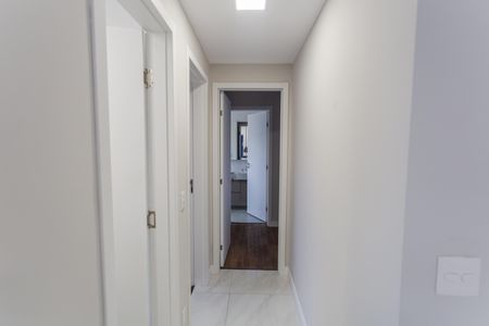 Apartamento para alugar com 70m², 2 quartos e 2 vagas Apartamento para alugar com 70m², 2 quartos e 2 vagasCorredor