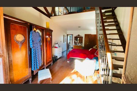 Casa de condomínio para alugar com 750m², 5 quartos e 4 vagas Casa de condomínio para alugar com 750m², 5 quartos e 4 vagasQuarto