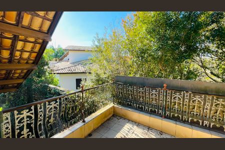 Casa de condomínio para alugar com 750m², 5 quartos e 4 vagas Casa de condomínio para alugar com 750m², 5 quartos e 4 vagasVaranda