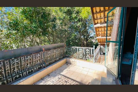 Casa de condomínio para alugar com 750m², 5 quartos e 4 vagas Casa de condomínio para alugar com 750m², 5 quartos e 4 vagasVaranda