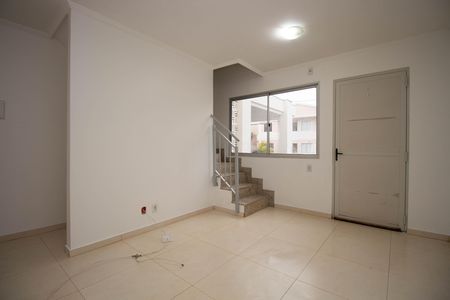 Sala de apartamento para alugar com 2 quartos, 79m² em Quadra Qc 3, Brasília