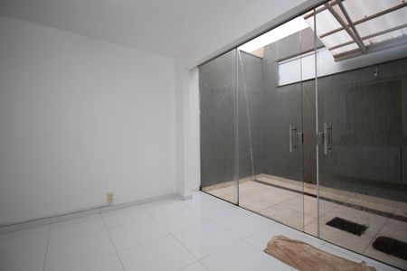 Apartamento para alugar com 79m², 2 quartos e 2 vagas Apartamento para alugar com 79m², 2 quartos e 2 vagasÁrea de Serviço