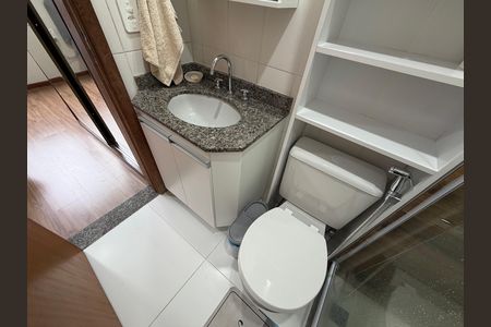 Apartamento para alugar com 86m², 3 quartos e 1 vaga Apartamento para alugar com 86m², 3 quartos e 1 vagaBanheiro da suíte