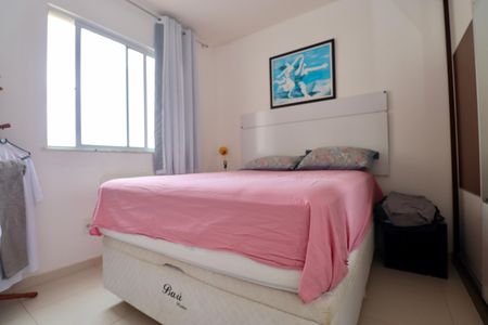 Quarto de apartamento para alugar com 1 quarto, 56m² em Piatã, Salvador